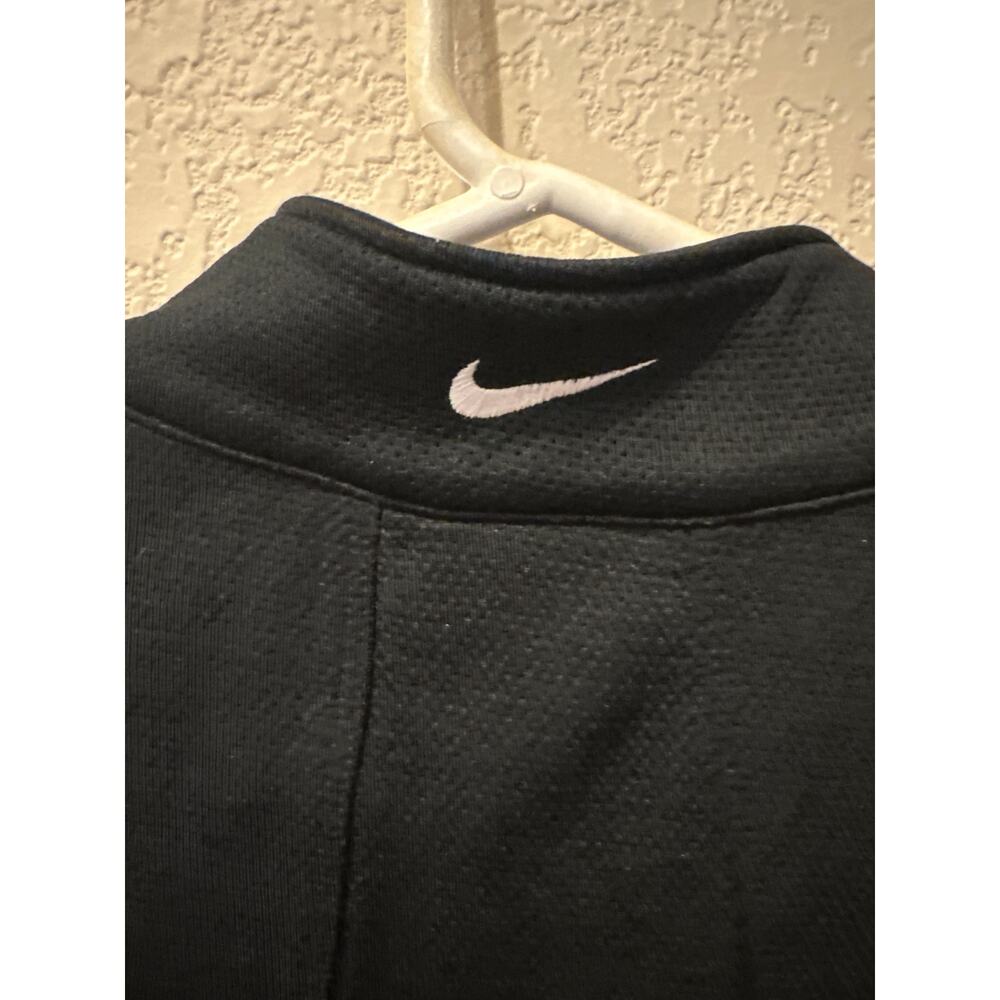 ⭐️ Men’s Nike Golf / Chrysler  Black Quarter Zip Sweatshirt Size Large Preppy - Picture 5 of 6